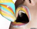 Вкусные губки (три цвета на губах)