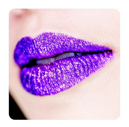Фиолетовые губы
