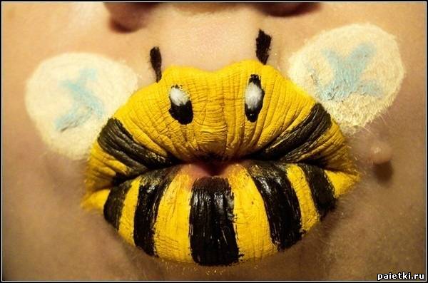 Пчела на губах
