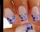 Фиолетовый нейл-арт: цветы