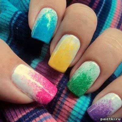 Разноцветные ногти