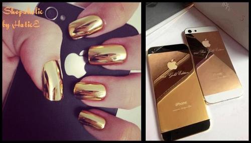 Золотистый минкс в тон золотому айфону