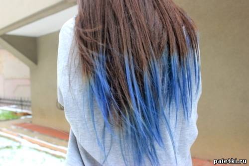 Голубые концы длинных волос