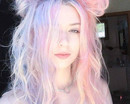 Причёска с рожками на розовые волосы
