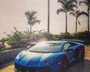 Голубой Lamborghini Aventador