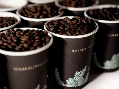 Кофе в зёрнах Solberg & Hansen в стаканчиках