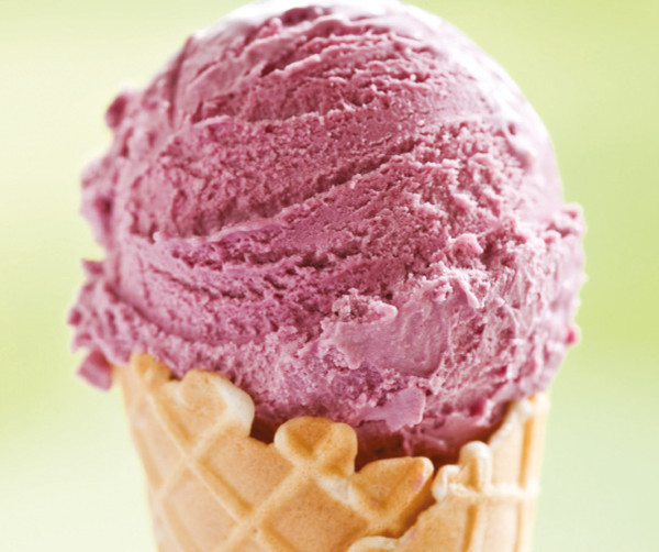 мороженое розового цвета