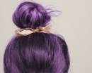 Фиолетовые волосы,собранные лентой
