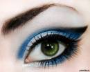 Голубые тени со стрелками для зеленых глаз