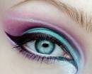 Лилово-голубой визаж со стрелками для голубых глаз